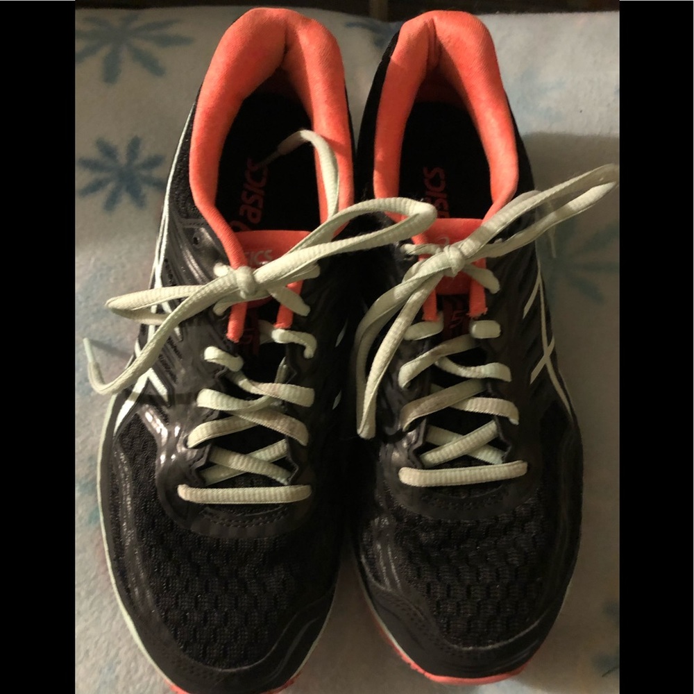 ASICS dynamic duo max running shoes, size 7.5